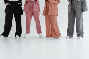 women's suit trends